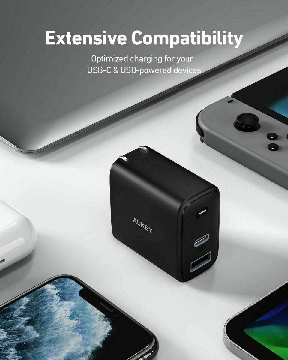 AUKEY 32W Dual-Port PD Wall Charger with USB-C & USB-A Fast Charging